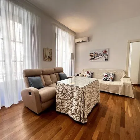 Apartamento Muy Centrico En Granada